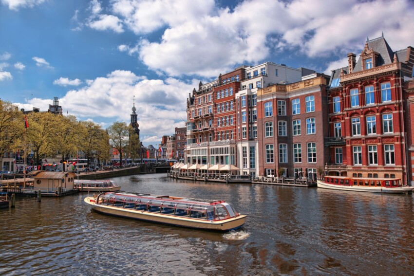 Cruceros por los canales de Amsterdam